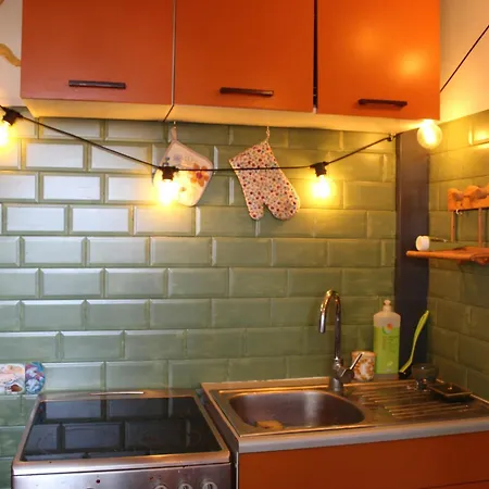 Odus Korter Rahulikus Piirkonnas Apartman *
